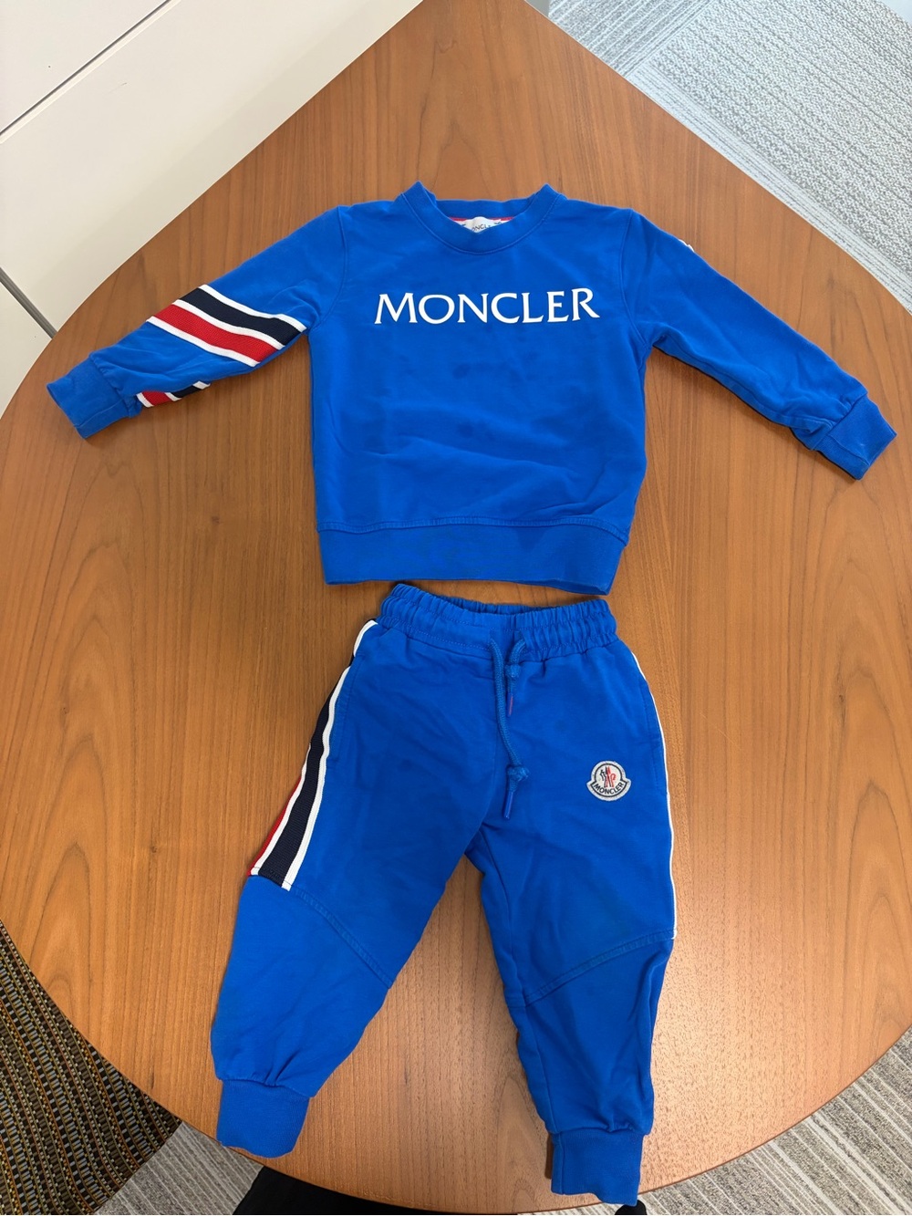 Moncler Kids Bright Blue Logo Sweatshirt & Joggers